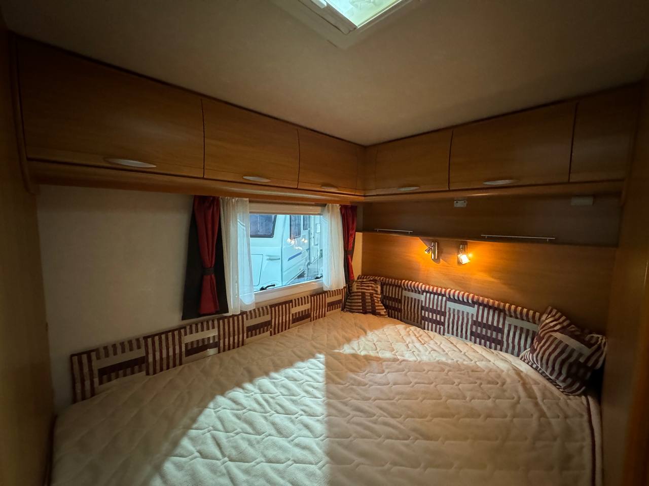 Adria Classica 743 UT 2007 фотография номер 39424