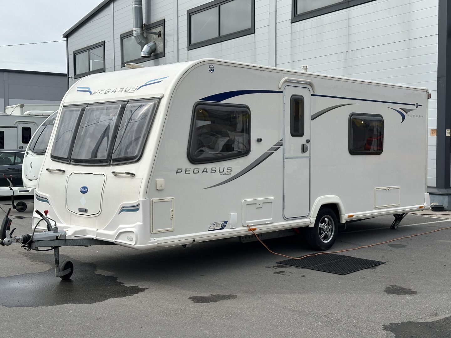 Bailey Pegasus Verona 2012 фотография номер https://admin.1caravan.ru/wp-content/uploads/2024/07/IMG_9458.jpg