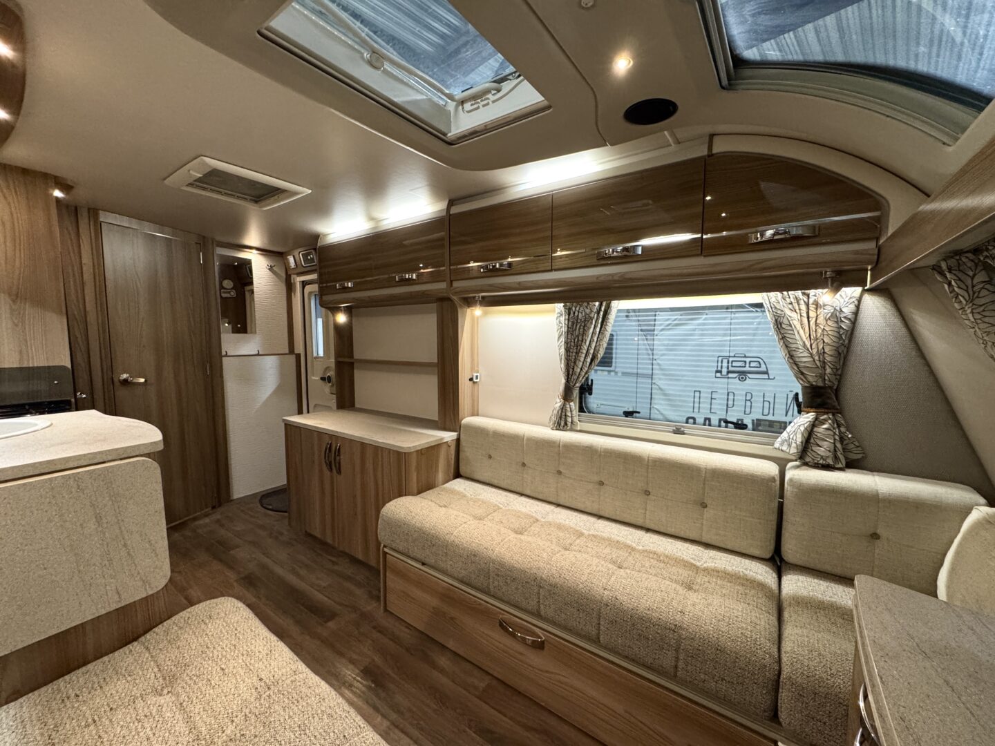 Swift Challenger Hi-Style 480 2019 фотография номер 51239