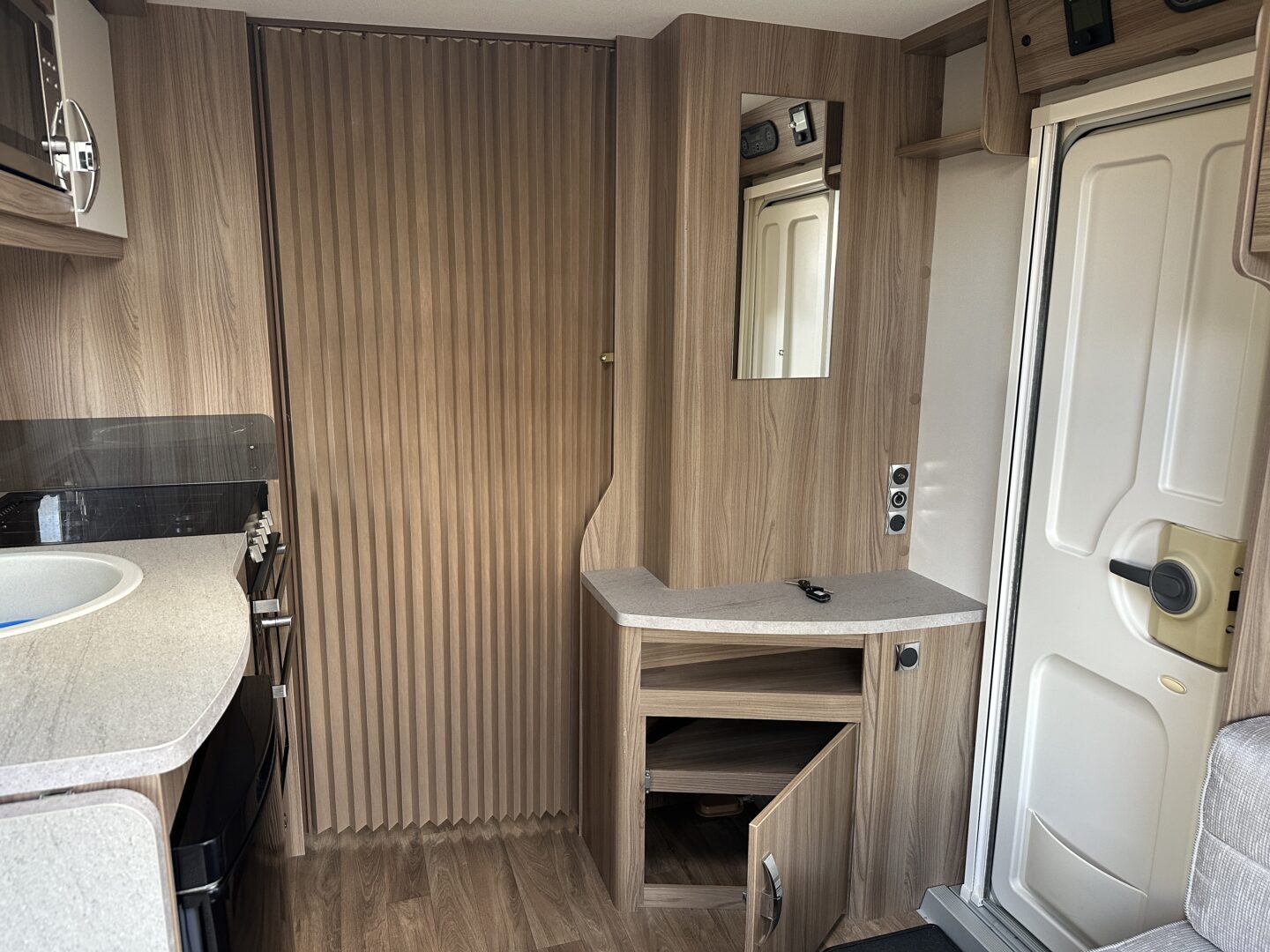 Swift Sprite Major 4SB 2015 фотография номер 58807